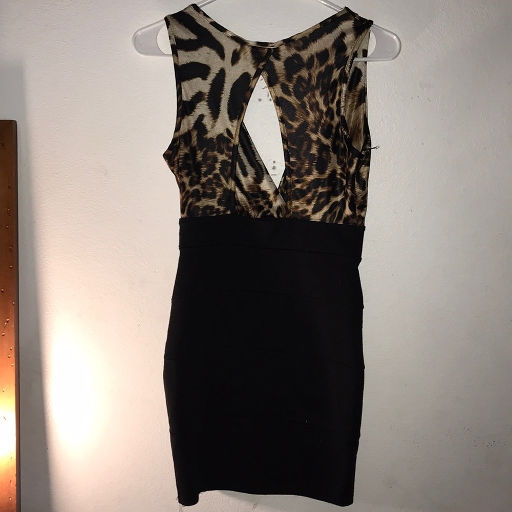 Dress - Picture 2 of 2